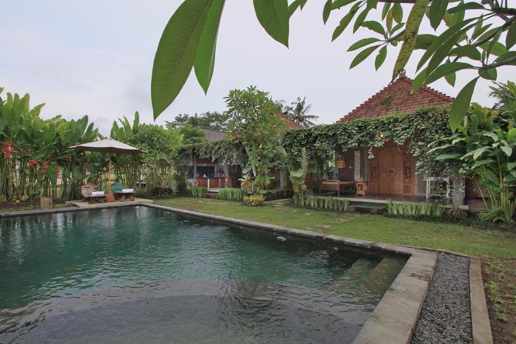 Kishi-Kishi Ubud Villas Exterior photo