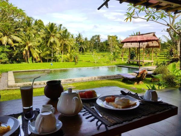 Kishi-Kishi Ubud Villas Exterior photo